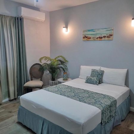 Ocean Crest Villas Castries Exterior photo