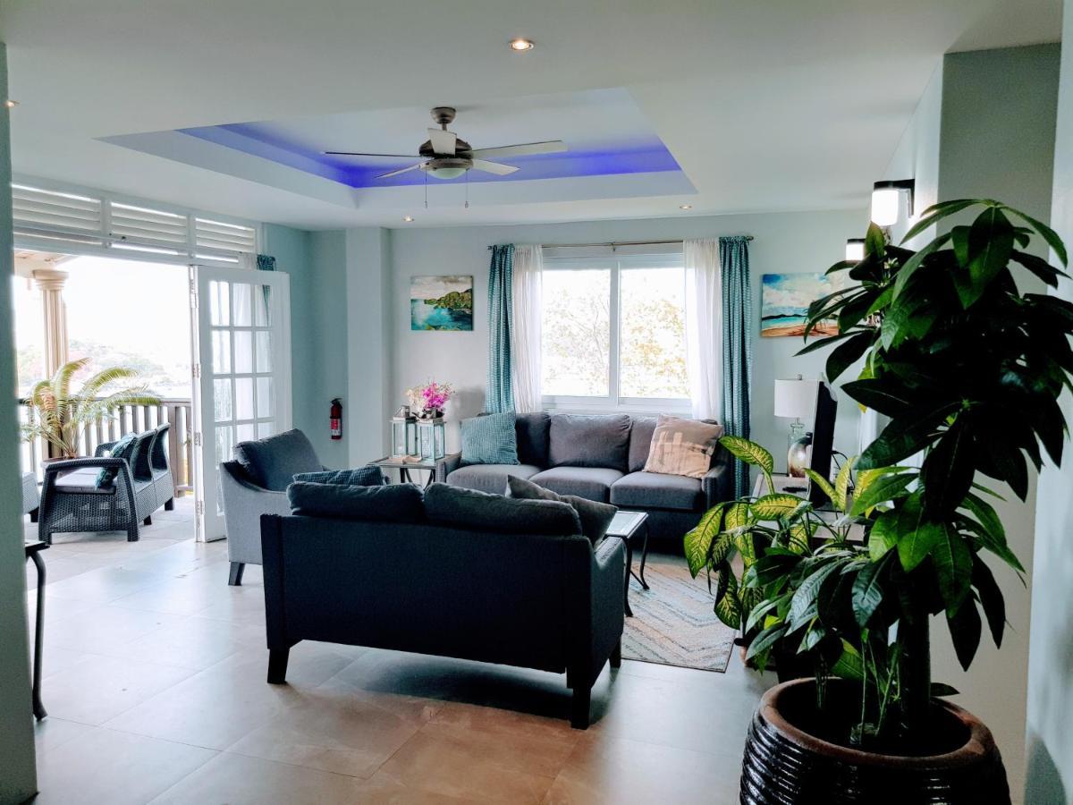 Ocean Crest Villas Castries Exterior photo