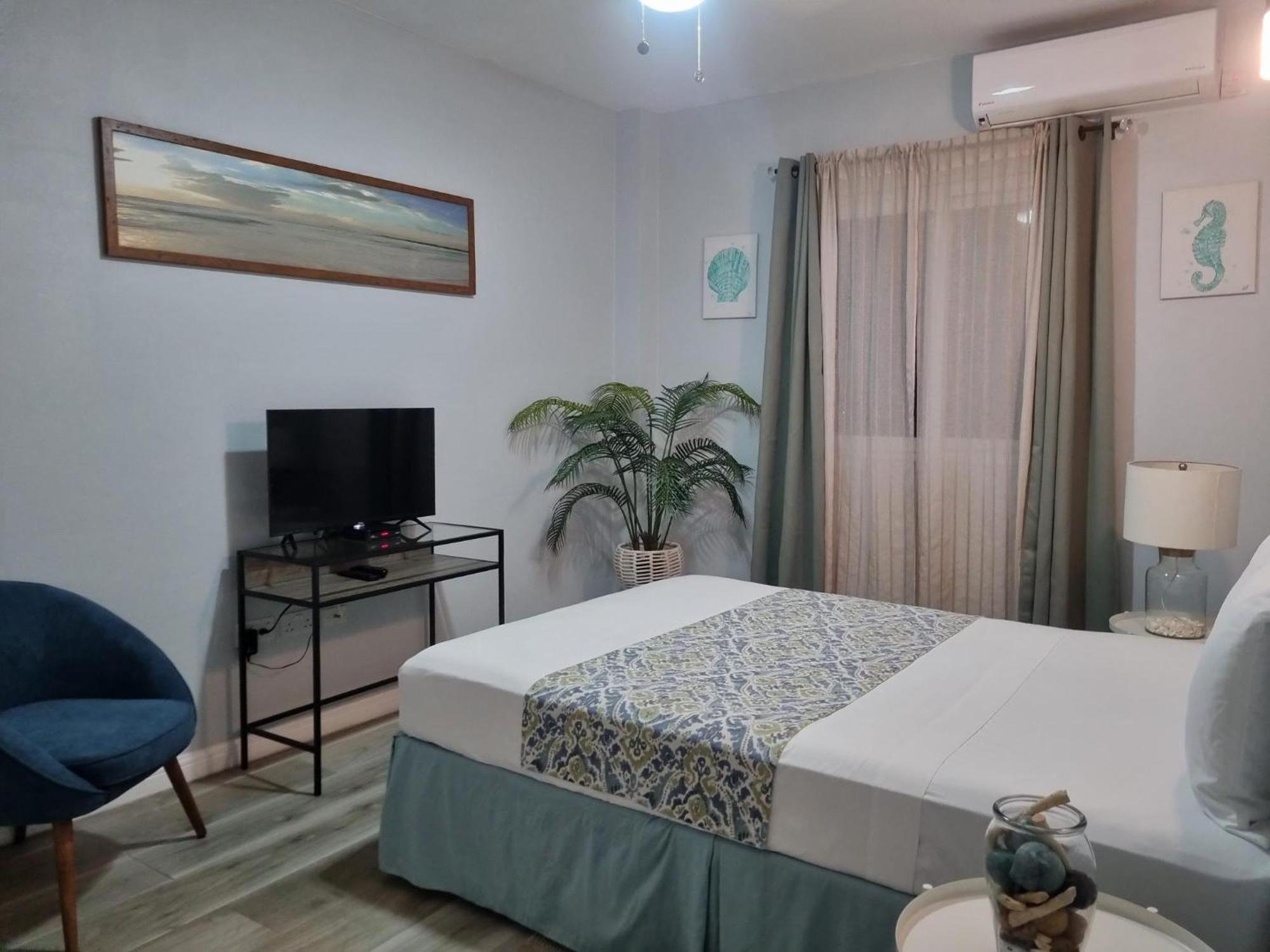 Ocean Crest Villas Castries Exterior photo