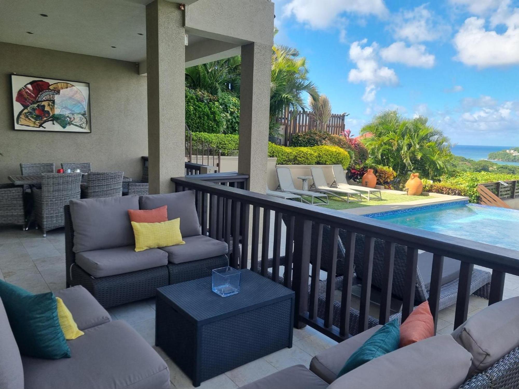 Ocean Crest Villas Castries Exterior photo