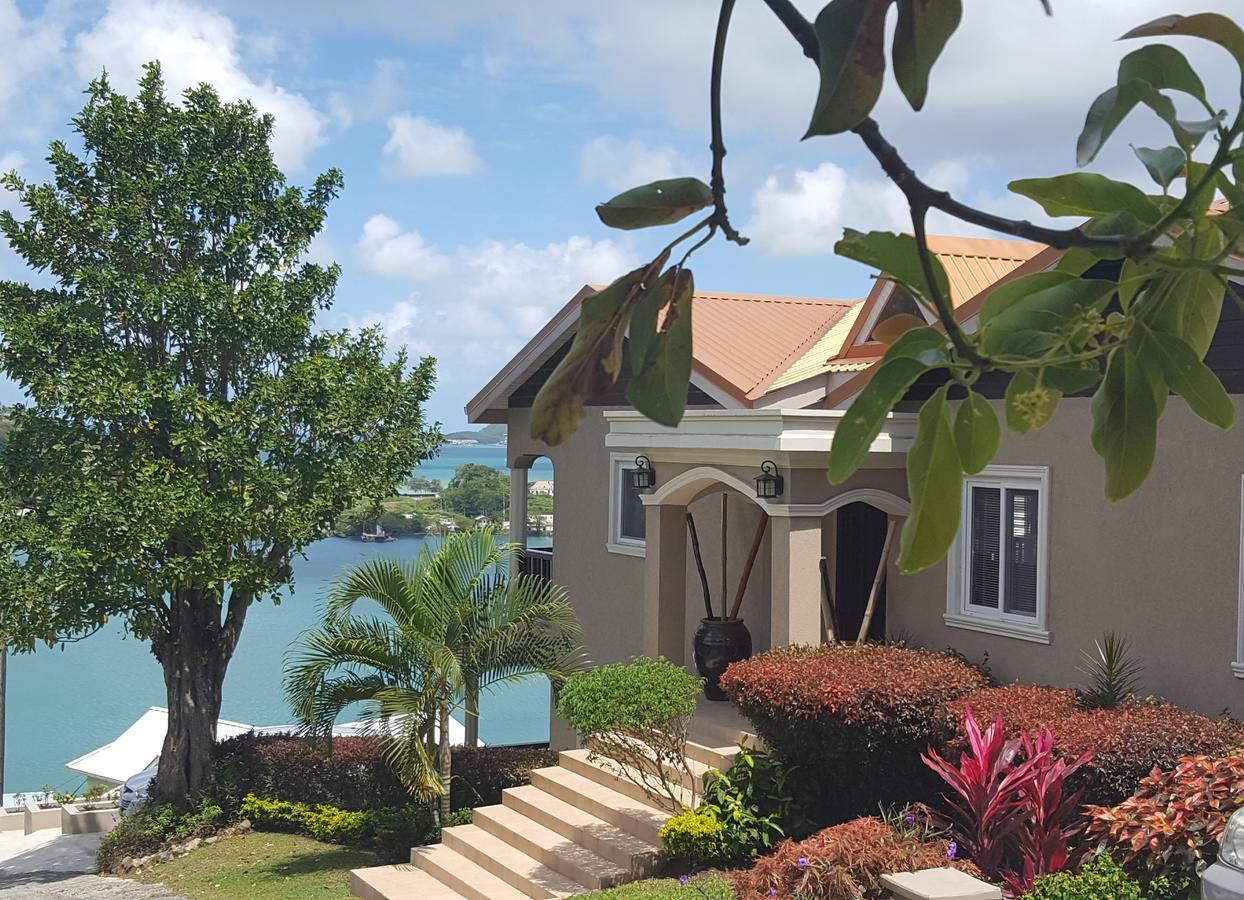 Ocean Crest Villas Castries Exterior photo